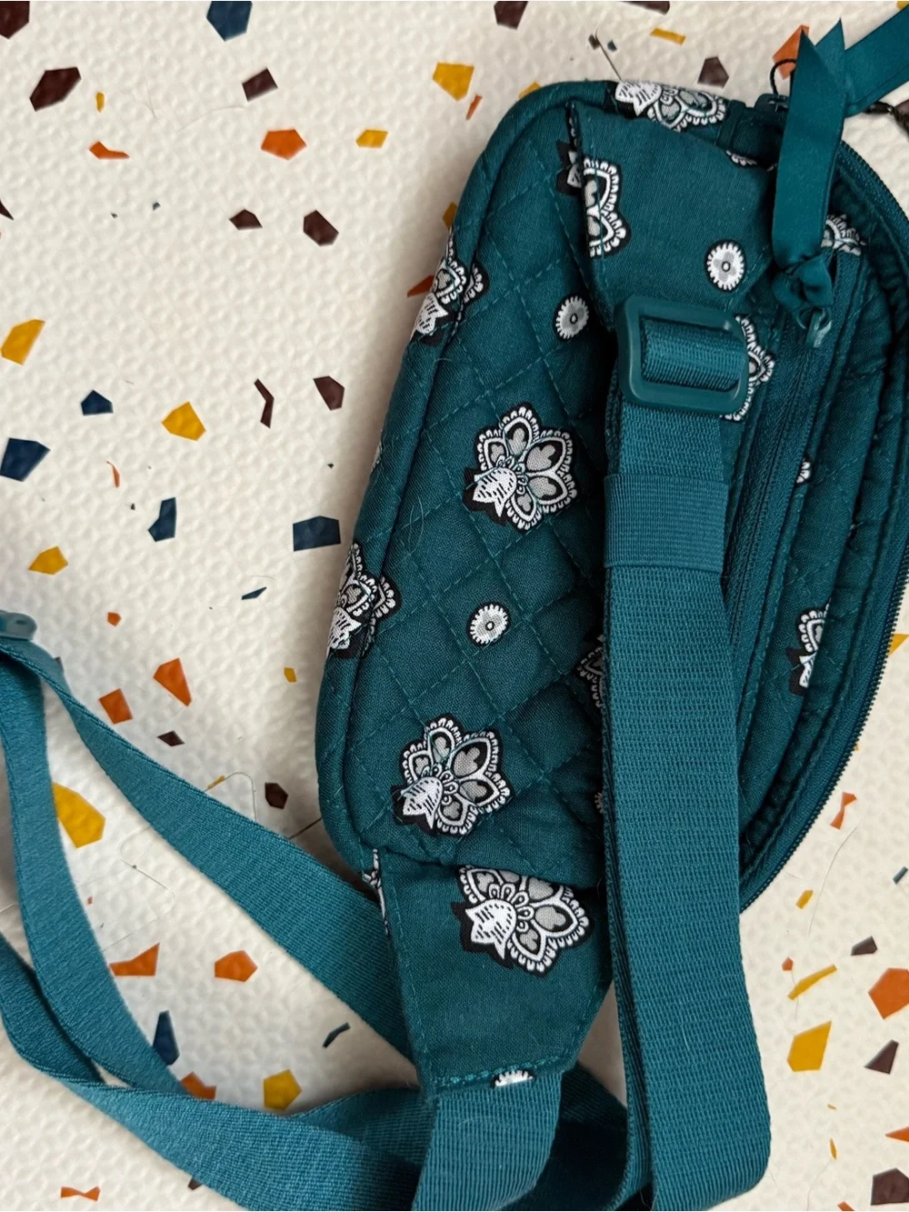 Philadelphia Eagles Vera Bradley NFL Quilted Sling Bag